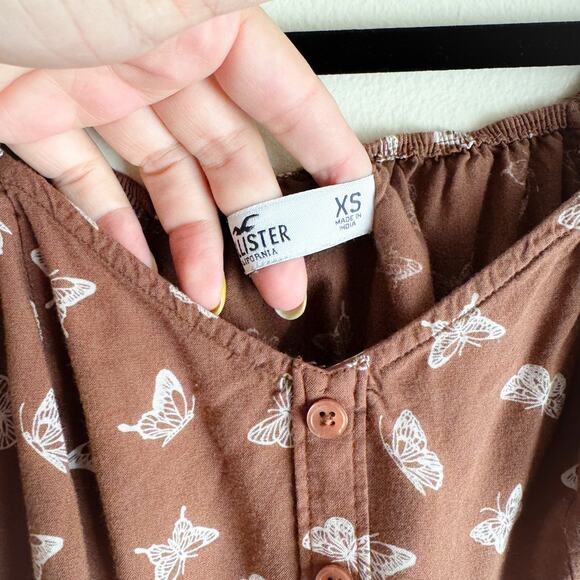 Hollister Brown Butterfly Print Blouse - Picture 3 of 6